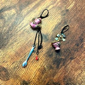 Adorable Betsey Johnson Teacup and Teapot Asymmetrical Dangle Earrings